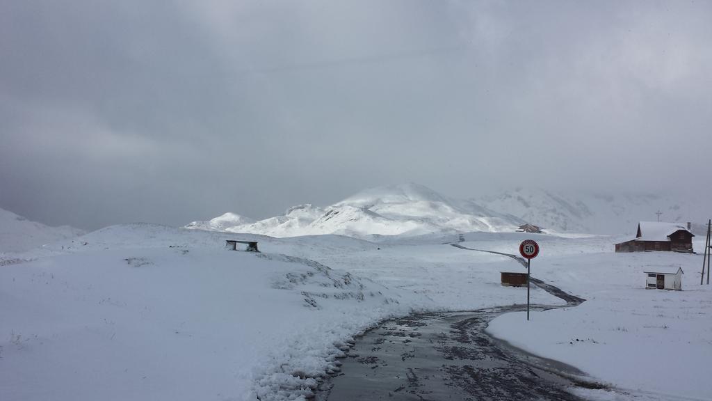 Berggasthaus Tannalp Melchsee Frutt Exterior foto